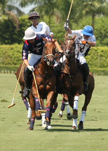 Photos-Piaget vs. Lechuza in U. S. Open play-3-30-13